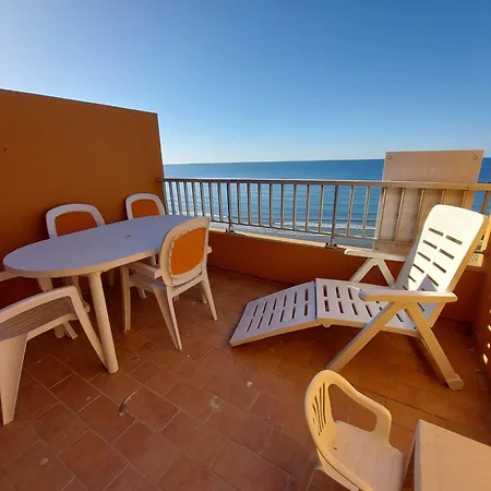 2 Pieces Avec Terrasse Et Parking Prive, Grau D'agde - Fr-1-423-197 Le Grau-d'Agde