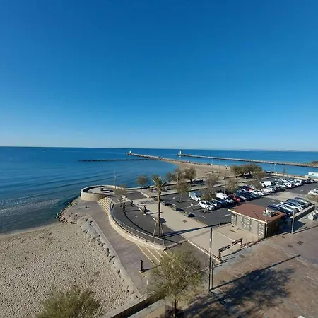 2 Pieces Avec Terrasse Et Parking Prive, Grau D'agde - Fr-1-423-197 * Le Grau-dʼAgde
