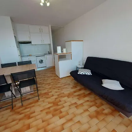 2 Pieces Avec Terrasse Et Parking Prive, Grau D'agde - Fr-1-423-197 *